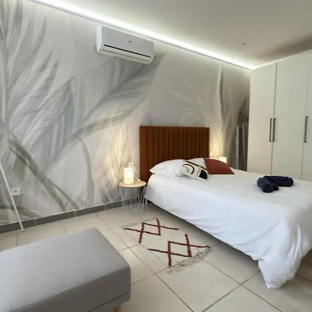 Village Confortable * Serignan